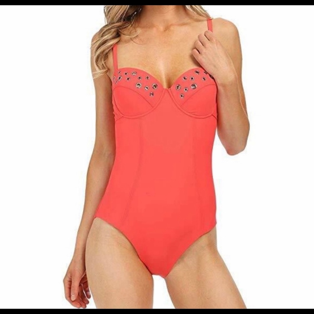 🎃Miraclesuit Amoressa